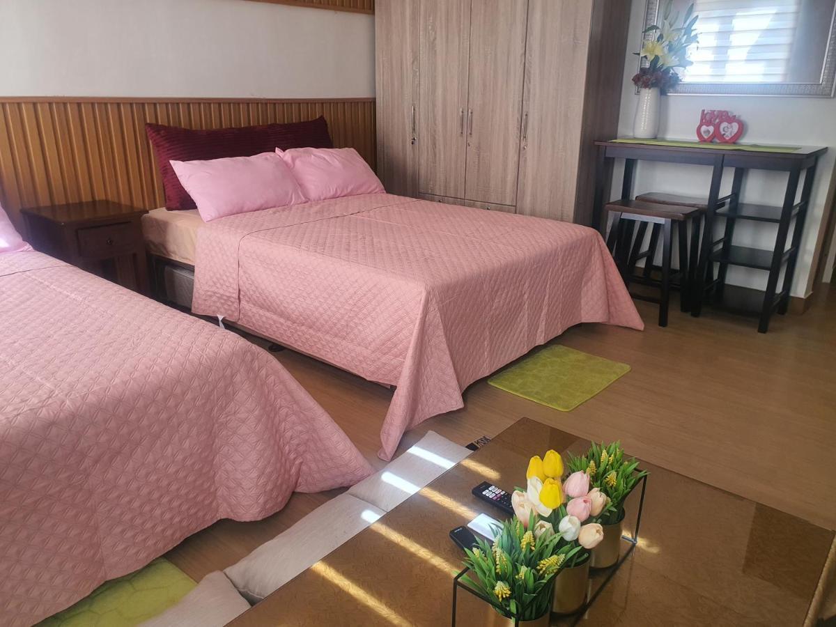 Staycation Ni Inday Trece Martires Buitenkant foto